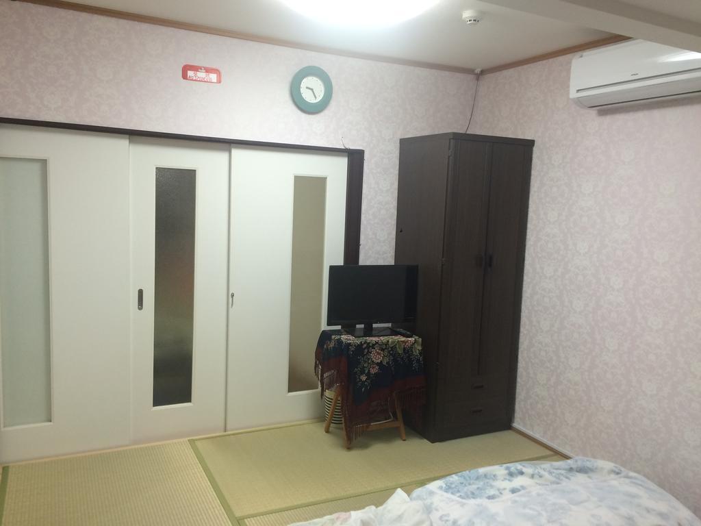 Guesthouse Siam Osaka Exterior foto